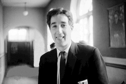 Mr Roger Scott
